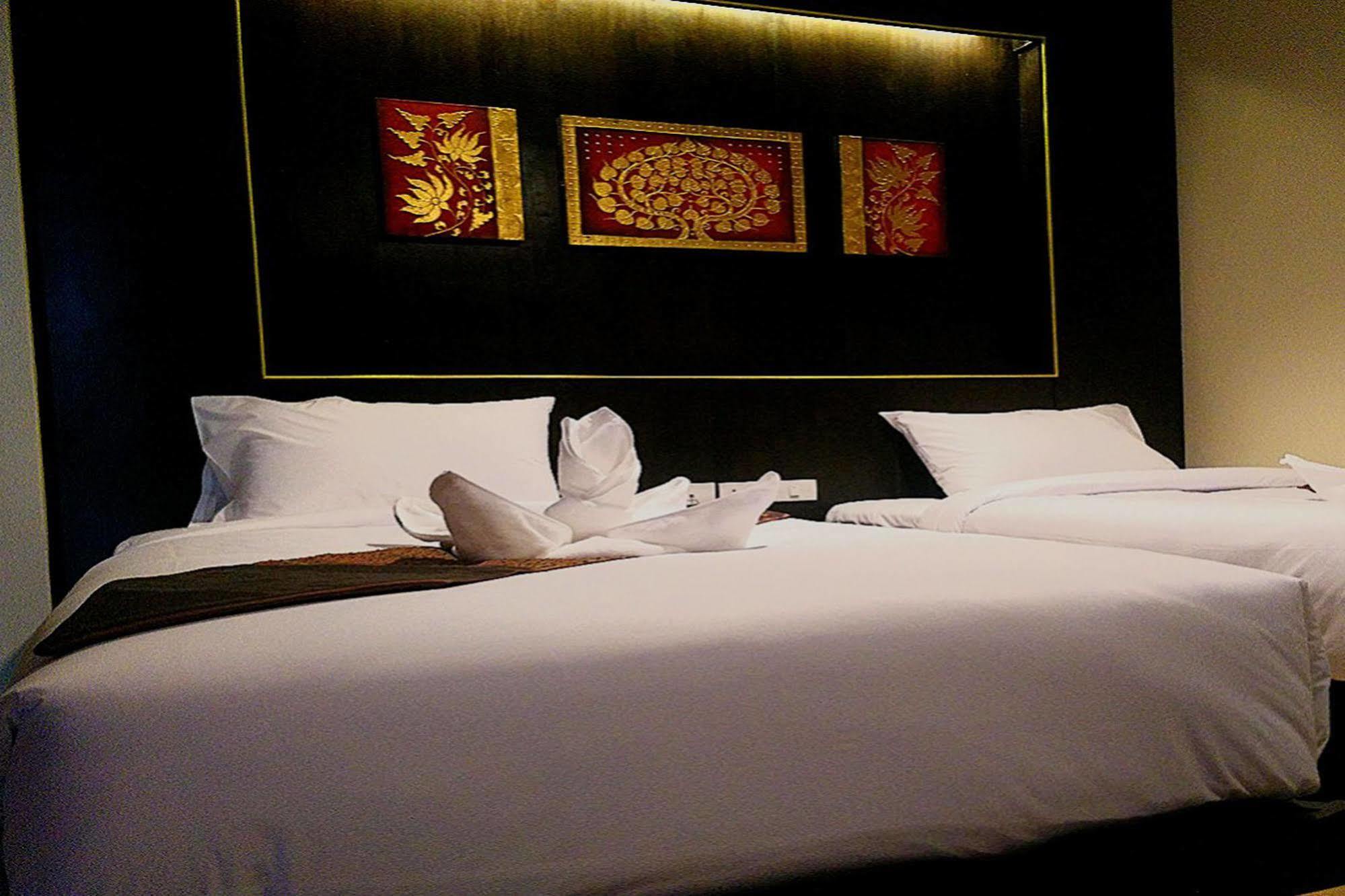 麦特罗spa酒店 Thung Song 外观 照片